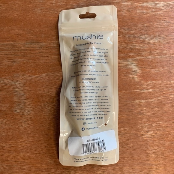 𝅺MUSHIE Baby Pacifier Clip Handmade By Moms Color Halo (Blush) New In Package - Picture 4 of 7